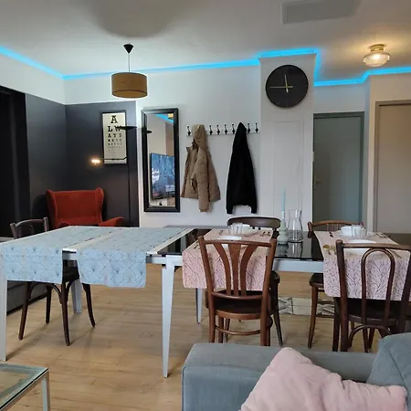 Magnifique Duplex De 135 M2 Pour Vos Séjours Jusqu'à 10 à * Lourdes