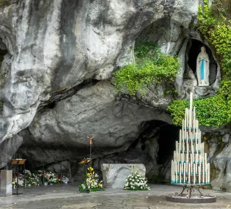 Apartment Magnifique Duplex De 135 M2 Pour Vos Sejours Jusqu'a 10 A Lourdes