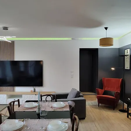 Magnifique Duplex De 135 M2 Pour Vos Sejours Jusqu'a 10 A Apartmán *